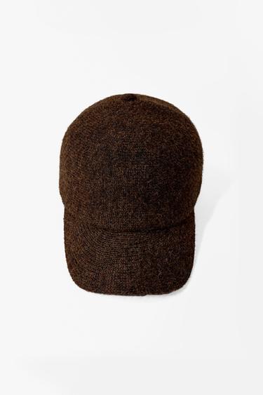 KNITTED CAP - Brown by Zara