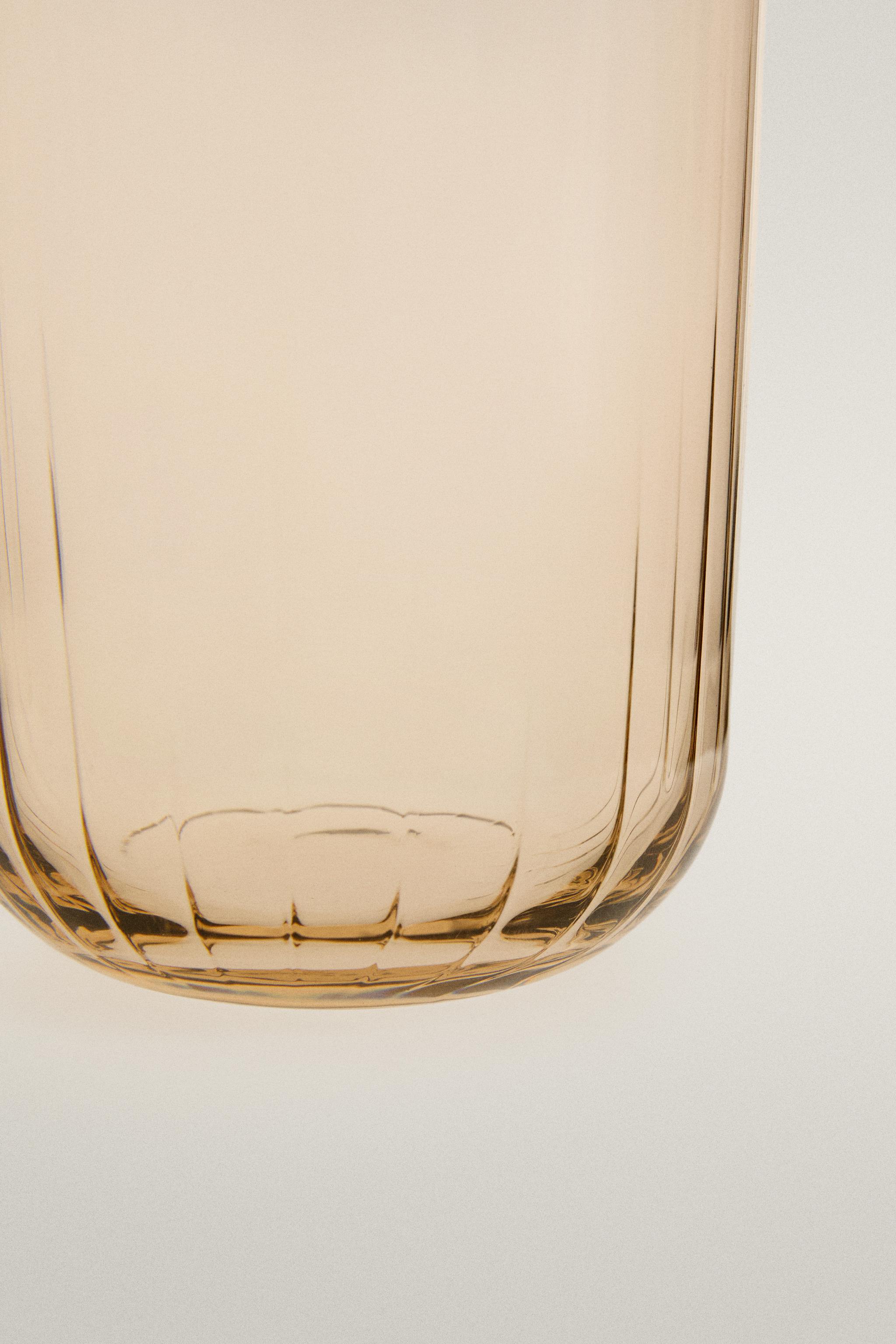 VERRE EN À LIGNES RELIEF