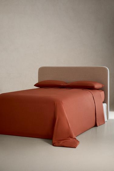 Zaras PÅSLAKAN I BOMULLSPERKAL (TRÅDTÄTHET PÅ 500) - Bränd lera