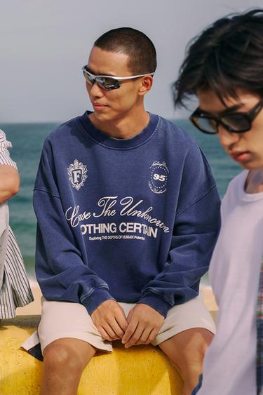 BOXY FIT PRINTED SLOGAN SWEATSHIRT - Navy blue by Zara