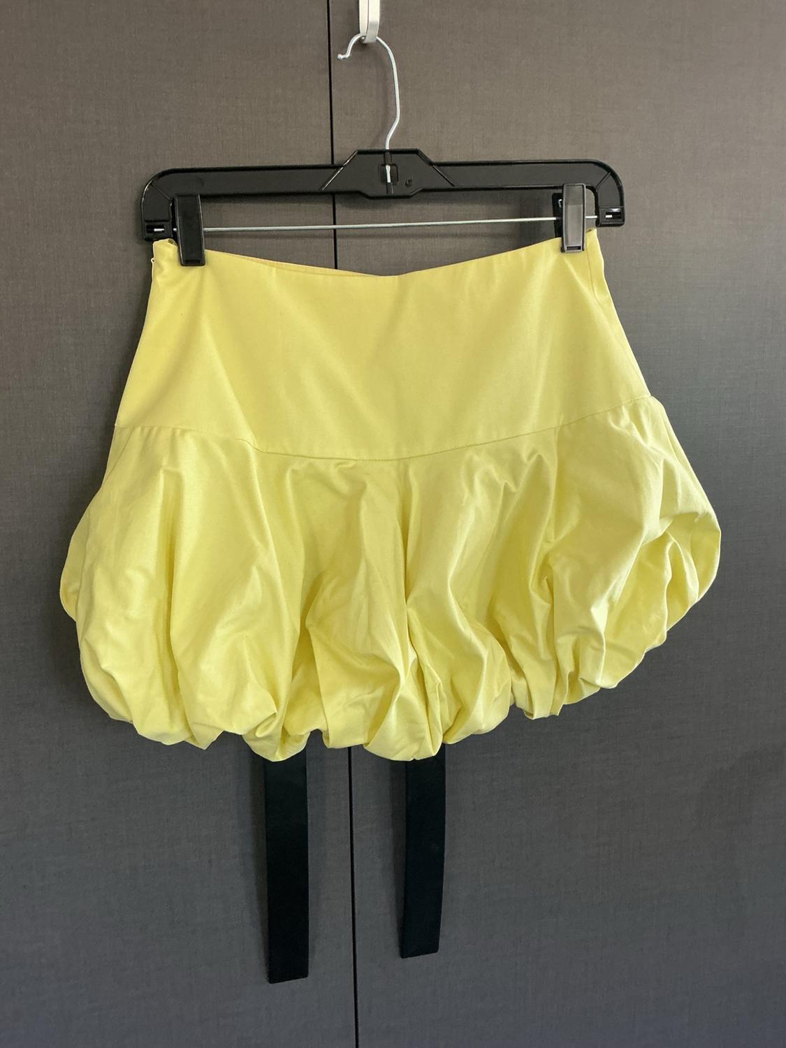 BALLOON MINI SKIRT - Image 2