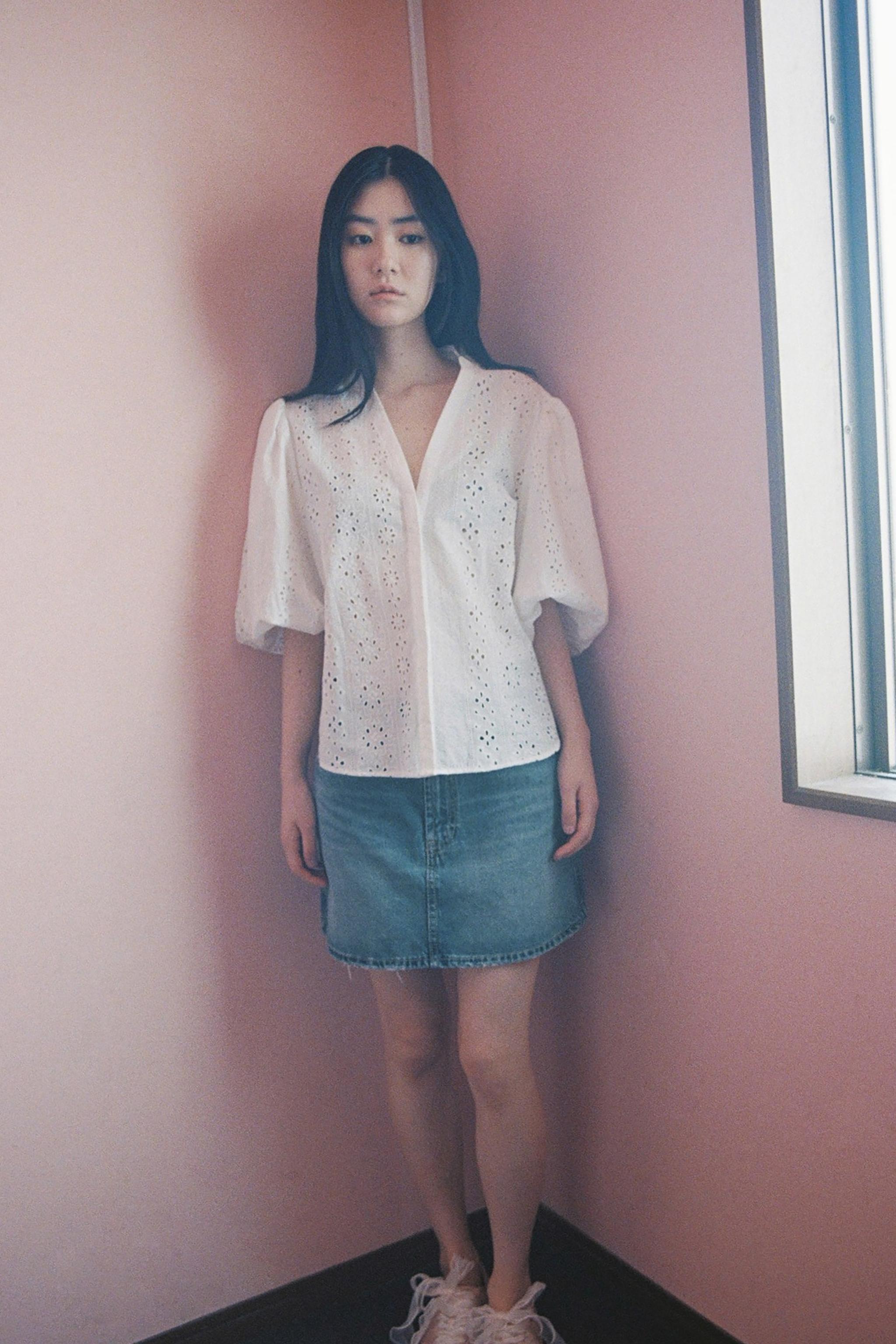 カットワーク刺繍入りパフスリーブシャツ - ホワイト | ZARA