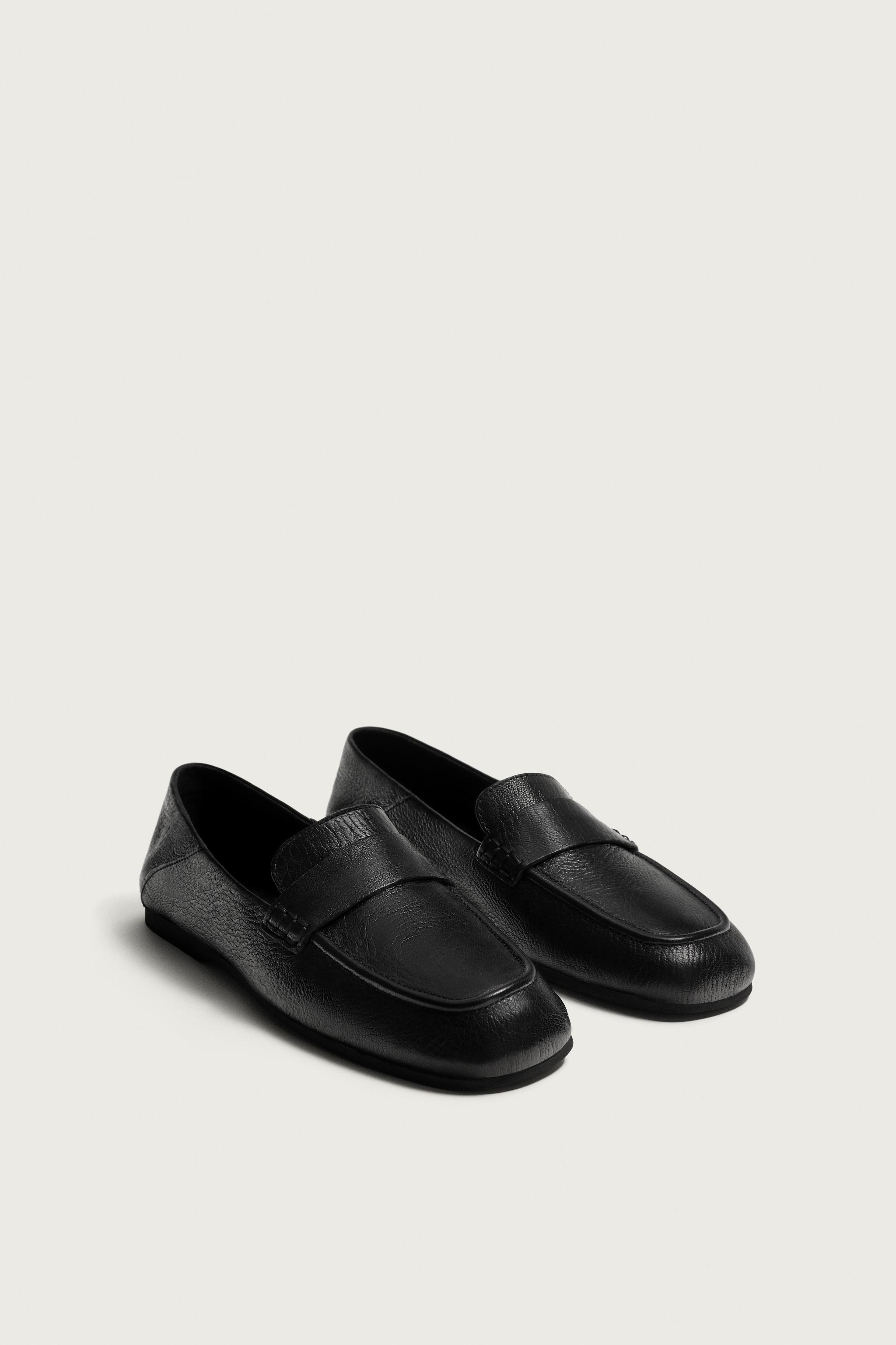 LEATHER PENNY LOAFERS — Black