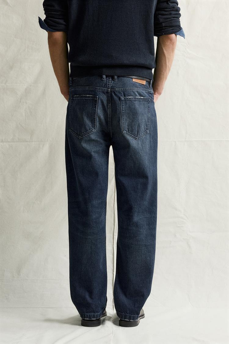 Jeans holgados de corte cropped 3