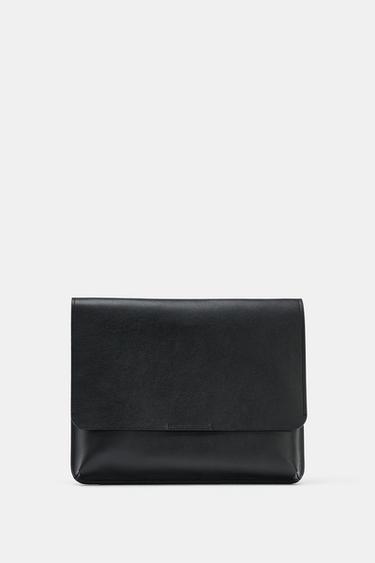 ԿԱՇՎԵ ՊԱՏՅԱՆ IPAD-Ի ՀԱՄԱՐ - Սև Zara-ից