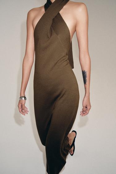 VESTIDO MIDI HALTER PUNTO - Khaki de Zara