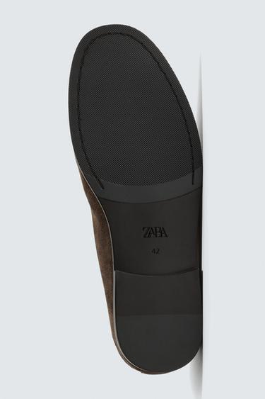 MOCASSINS EN CUIR À POMPONS - Marron de Zara - Image 3