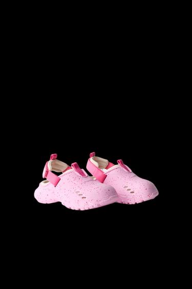 ZUECO DEPORTIVO - Fucsia de Zara
