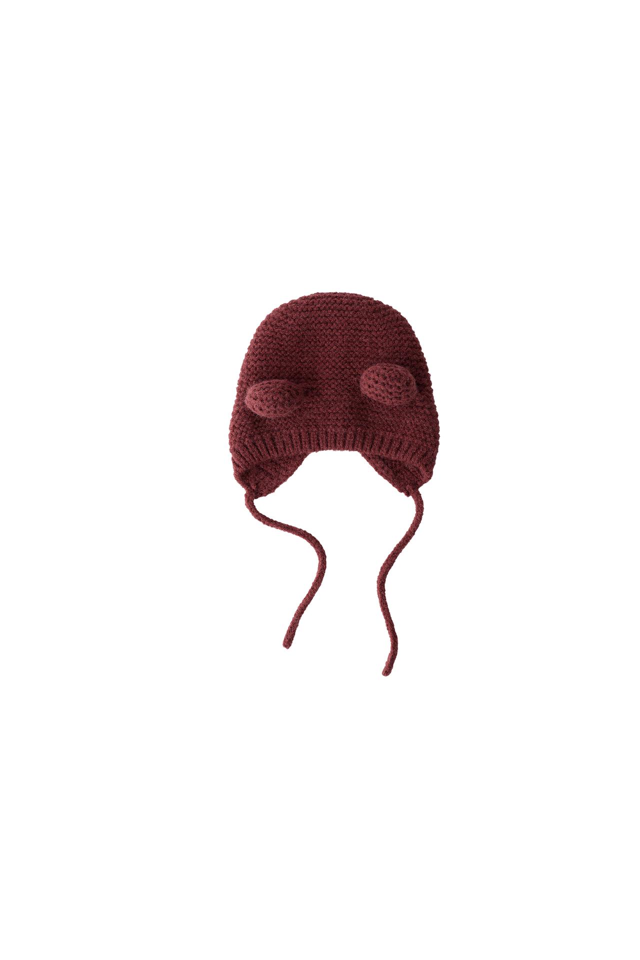 KNIT BEANIE WITH EARS