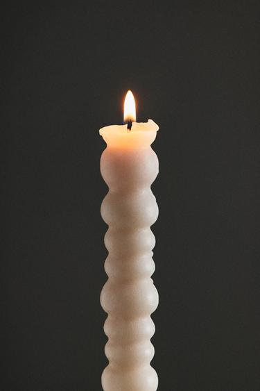 SET OF DECORATIVE WAVY CANDLES (SET OF 2) - Ecru by Zara