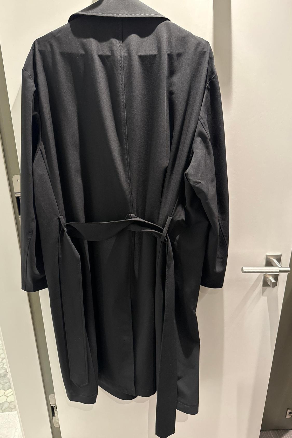 FLOWING TRENCH COAT - Image 2