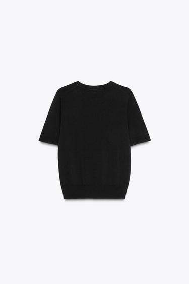 TOP BASIQUE EN MAILLE UNI À MANCHES COURTES - Noir de Zara - Image 4
