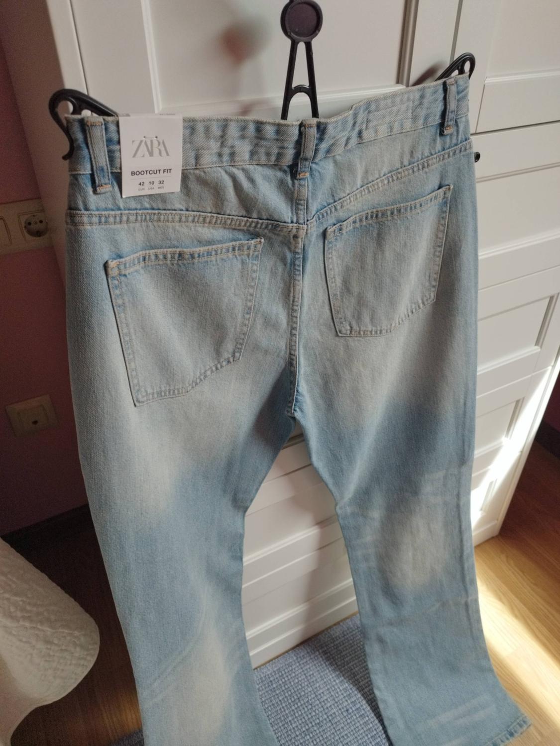 TRF BOOTCUT MID-RISE JEANS - Image 6