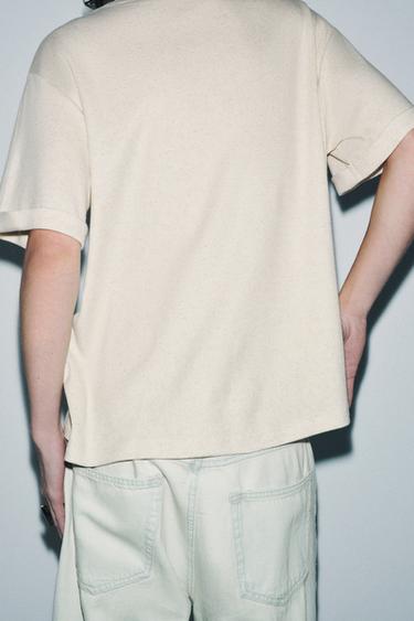T-SHIRT FLUIDE À MANCHES COURTES - Écru de Zara - Image 1