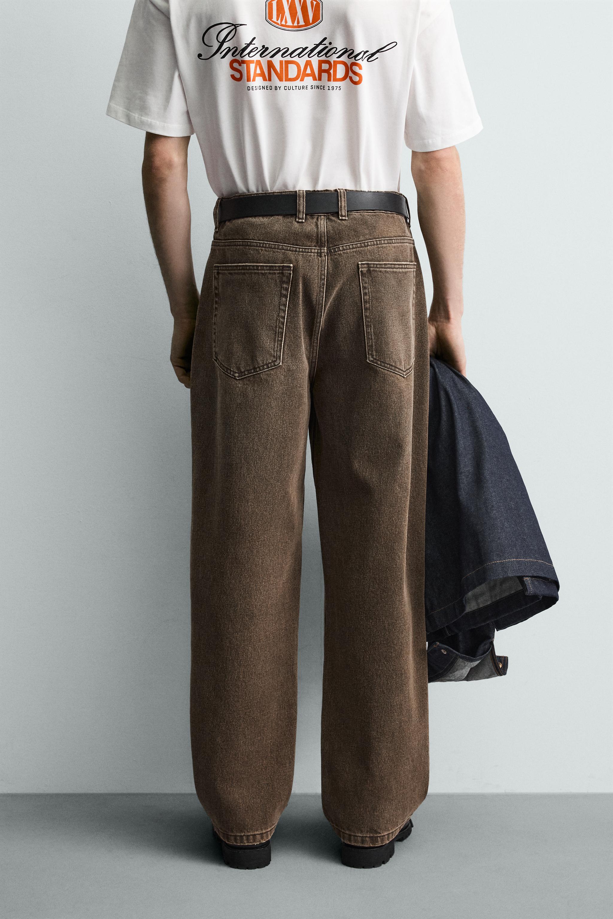 RELAXED FIT JEANS WITH WAXED EFFECT FINISH