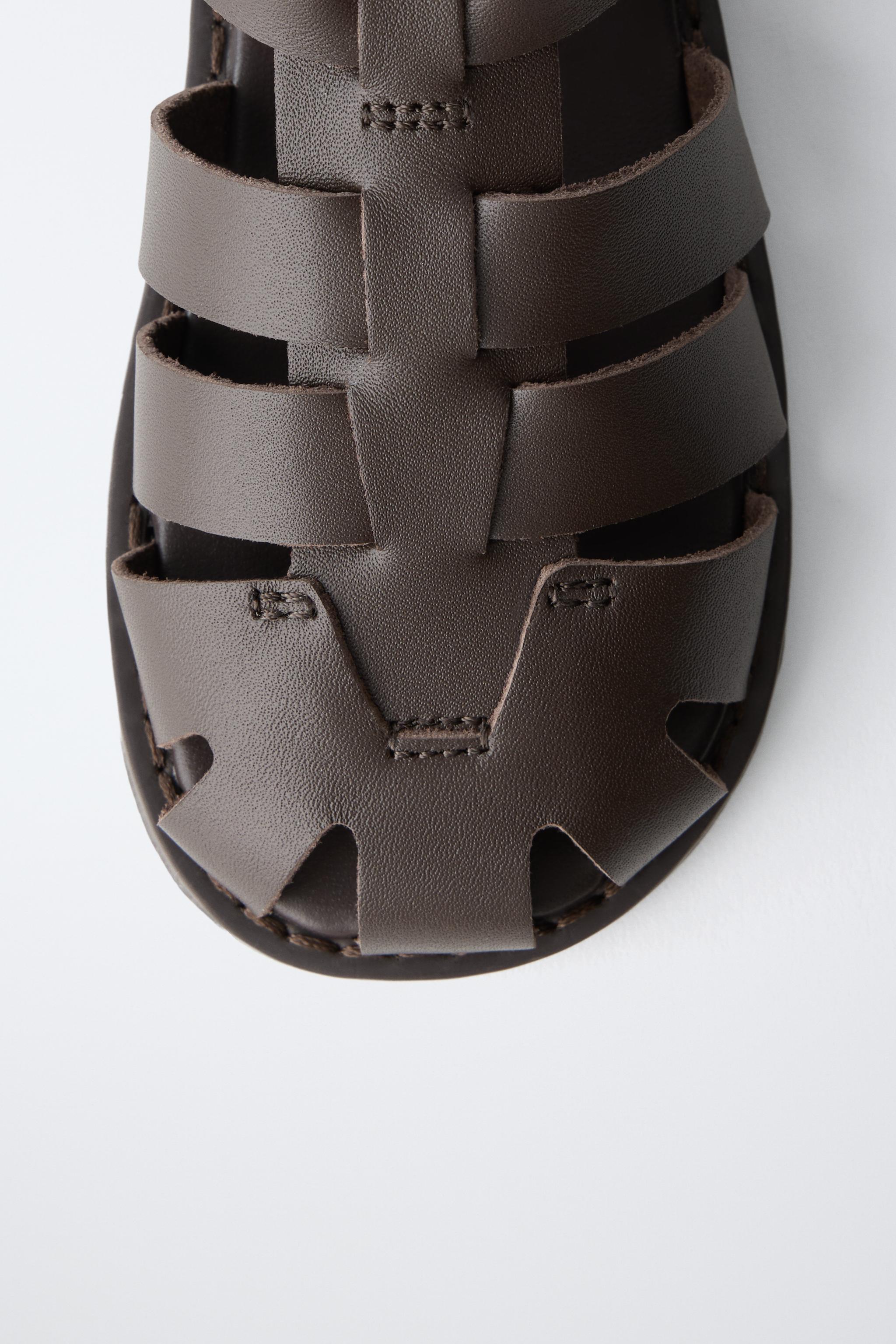 SANDALES STYLE PLAGE EN CUIR