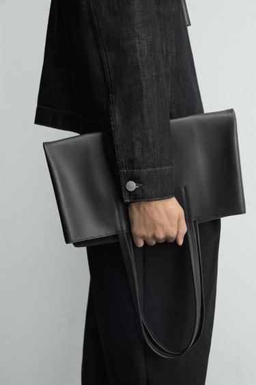 BOLSO SHOPPER PIEL - Negro de Zara - Imagen 0
