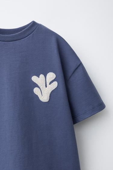 T-SHIRT AVEC APPLIQUÉ EN CROCHET - Bleu de Zara - Image 2