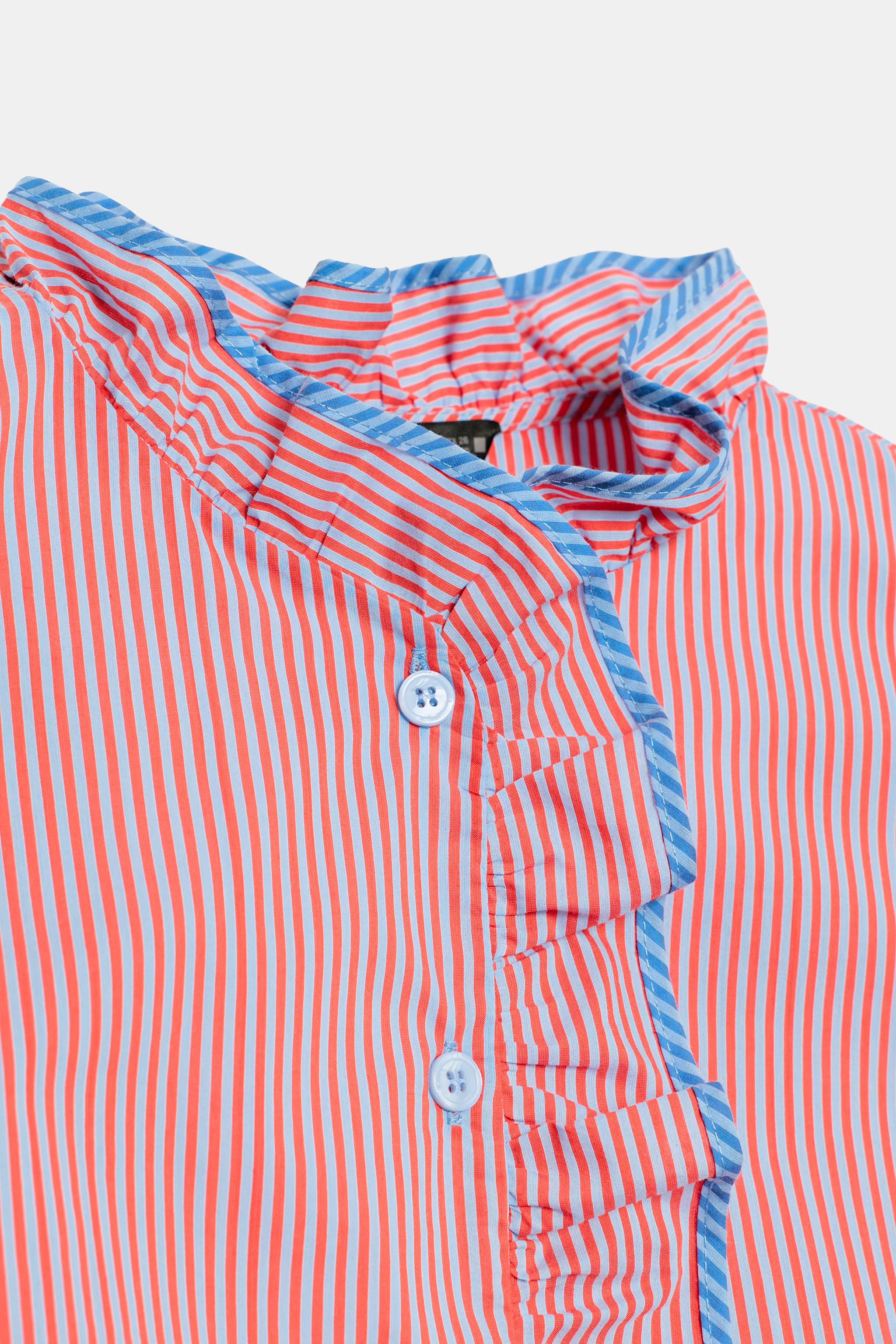 STRIPED RUFFLE BLOUSE