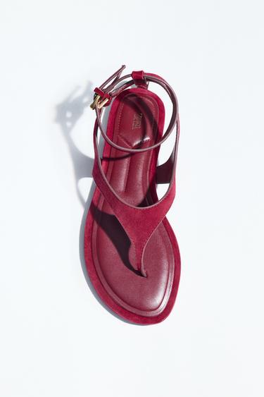 Zara SPLIT LEATHER FLAT TOE LOOP SANDALS - Red
