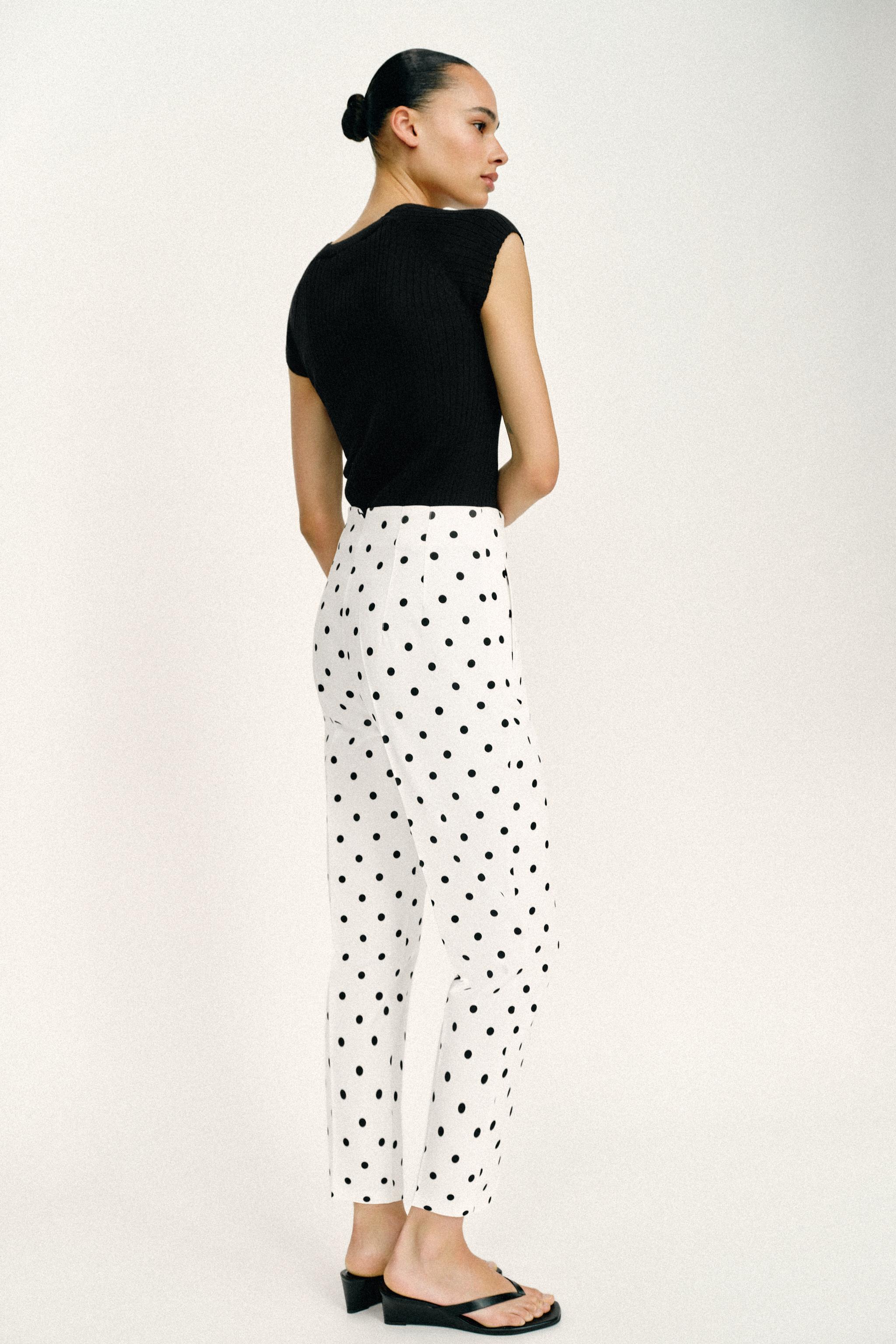 Женские брюки Zara HIGH-WAISTED POLKA DOT PANTS — фото 4
