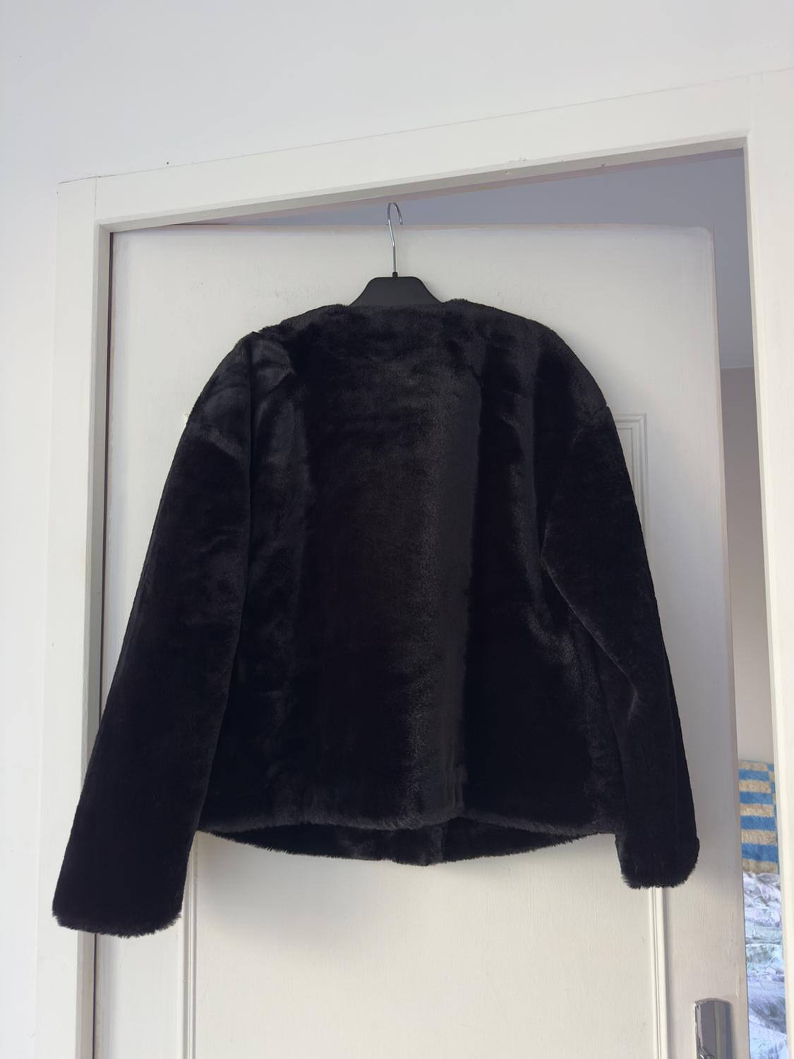 FAUX FUR JACKET - Image 2