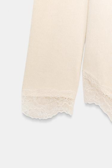 TOP EFFET DOUX EN DENTELLE - Écru de Zara - Image 6