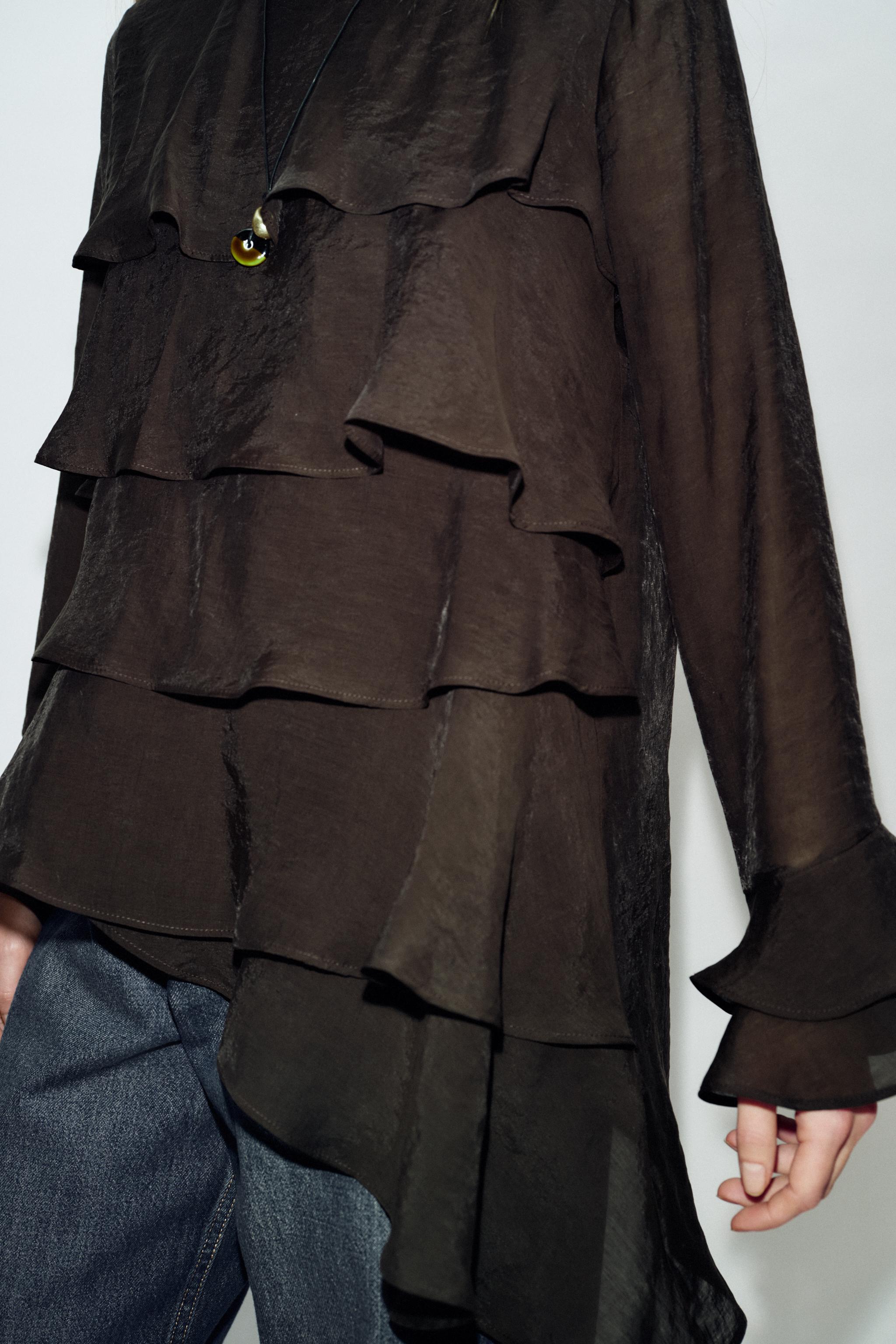 ASYMMETRIC RUFFLED TOP