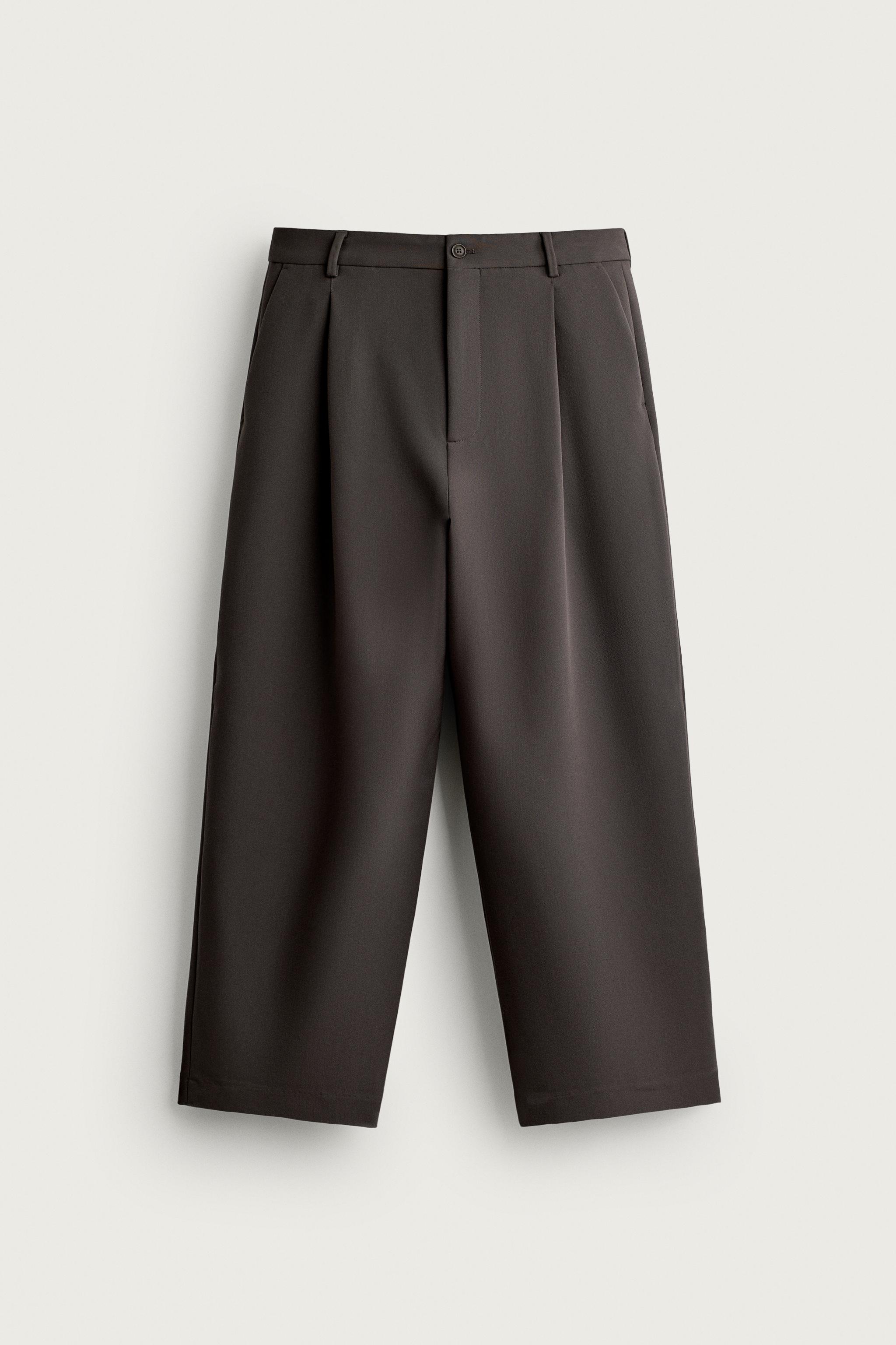 RELAXED FIT PLEATED PANTS — Brown / Taupe