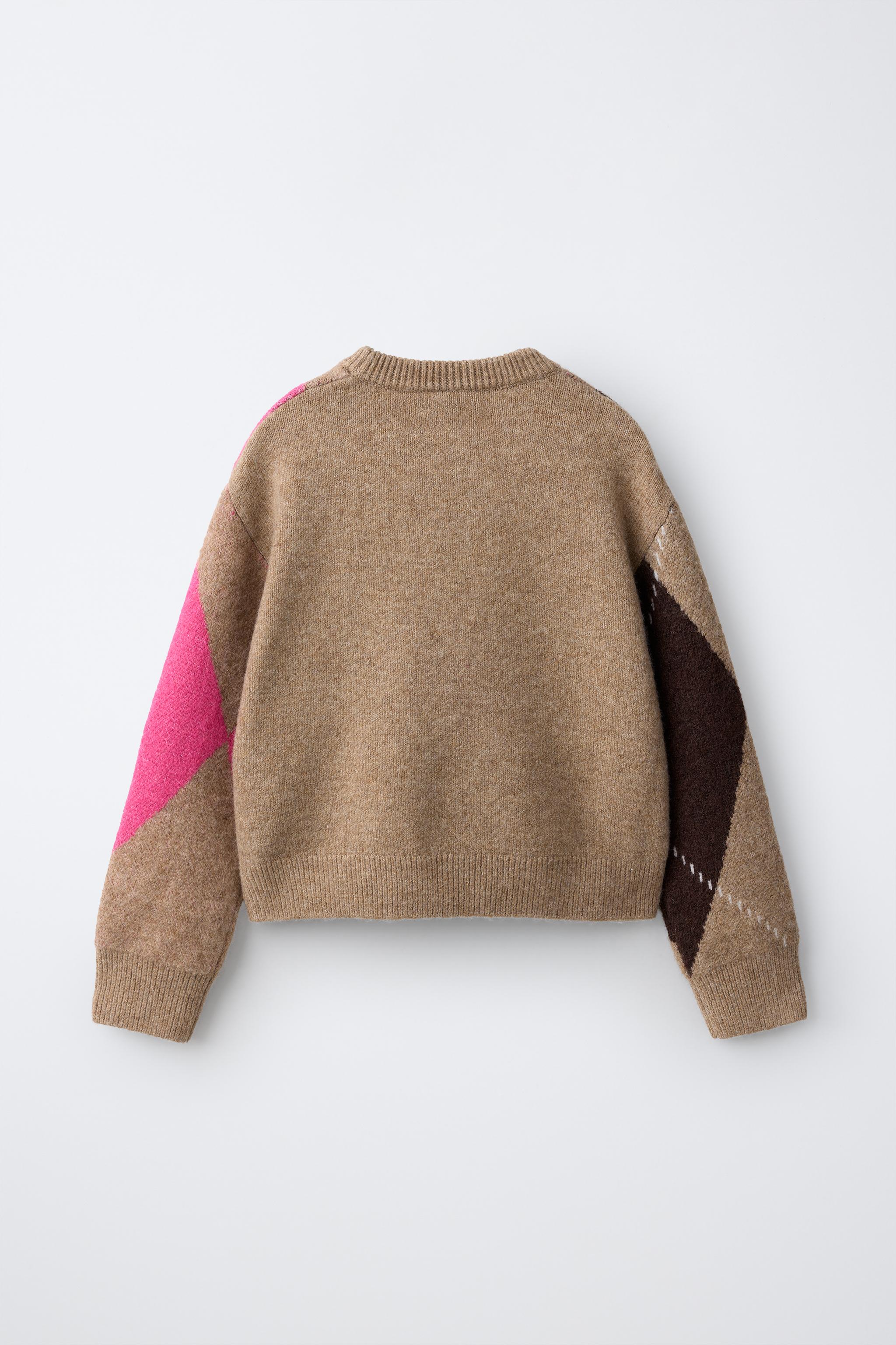 ARGYLE KNIT SWEATER