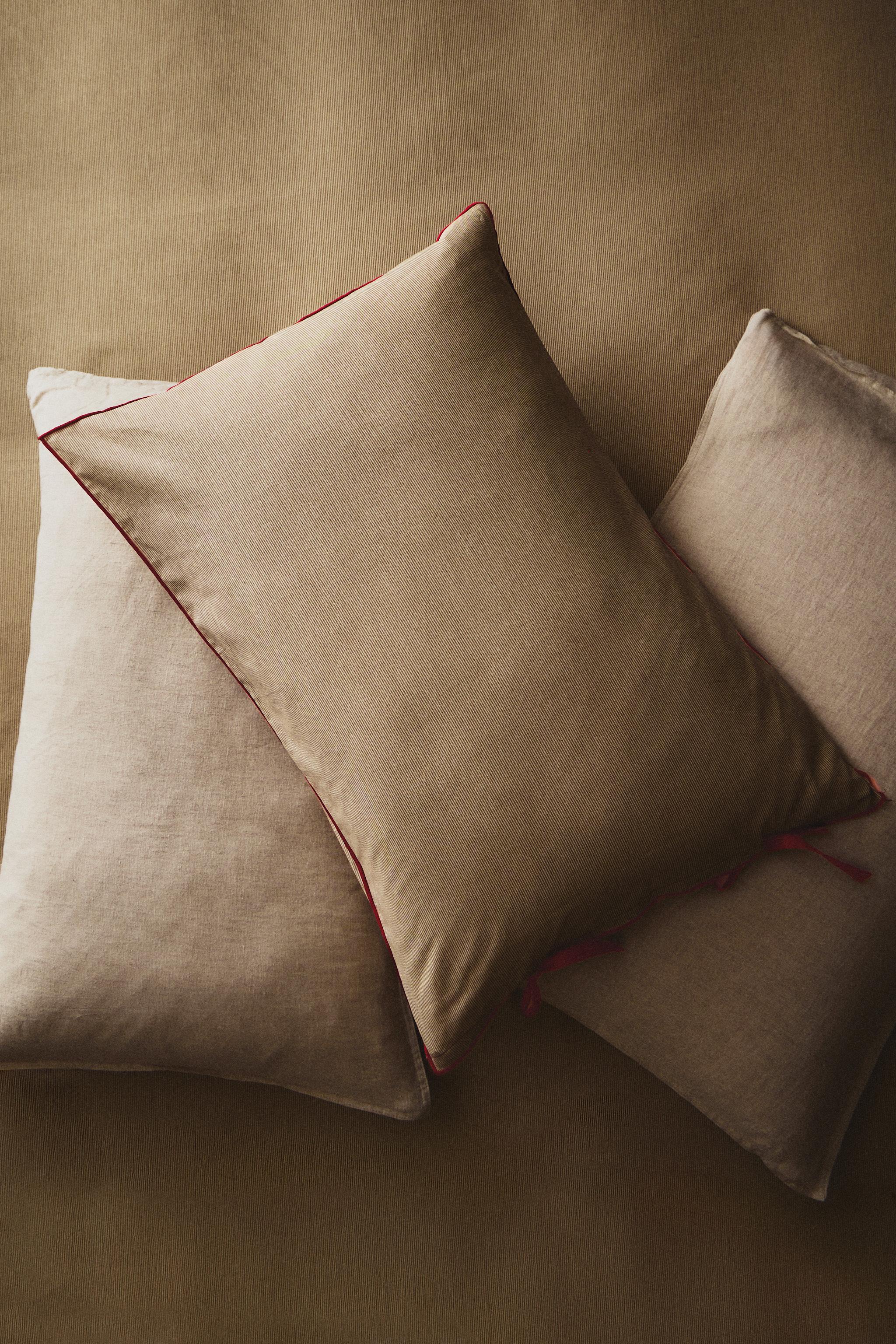 STRIPED COTTON CHRISTMAS PILLOWCASE