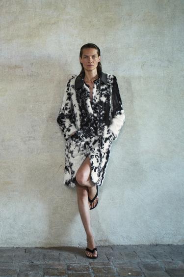 ANIMAL PRINT COAT - THE ITEM ZARA WOMAN - Black / White by Zara