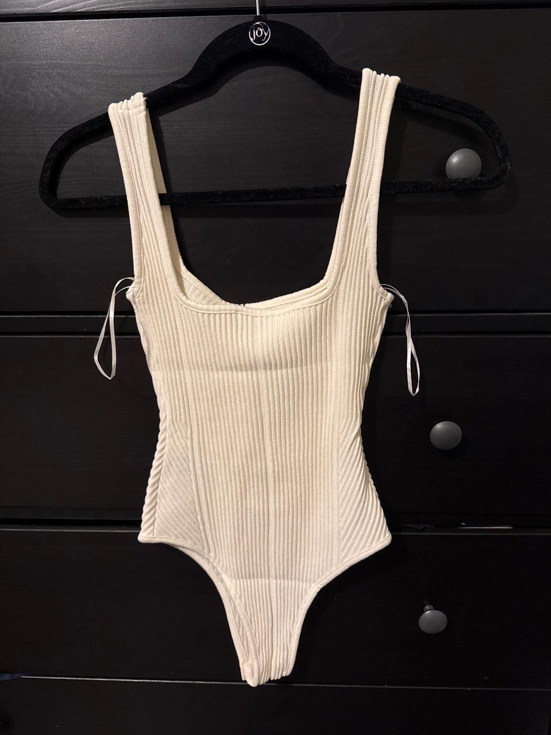 TEXTURED STRAPPY BODYSUIT - Image 2
