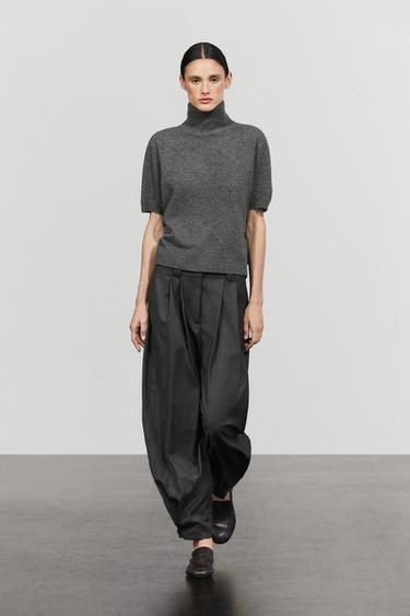 Short sleeve turtleneck knit sweater — Mid-gray 1