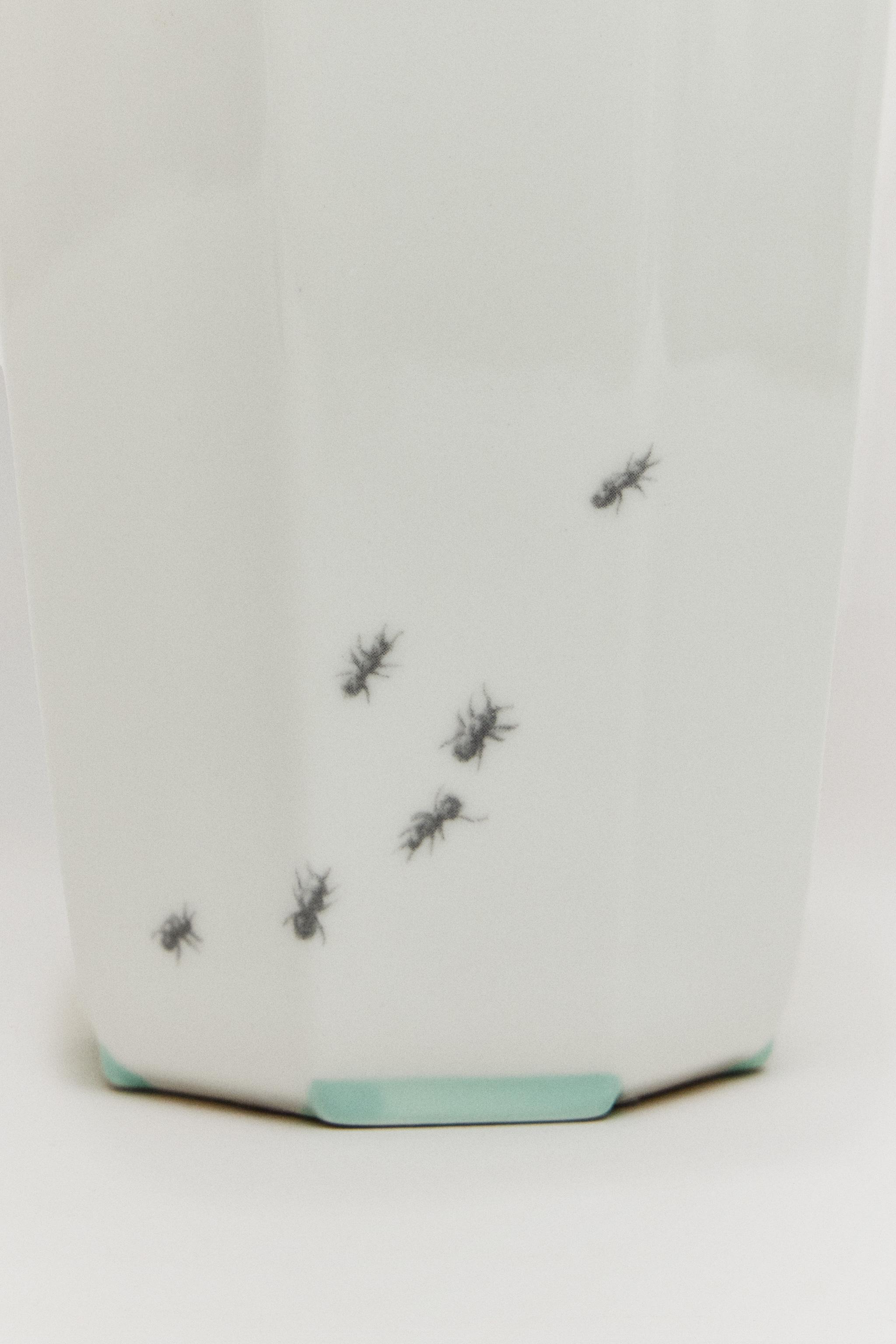 THE SKY OCTAGONAL SMALL VASE