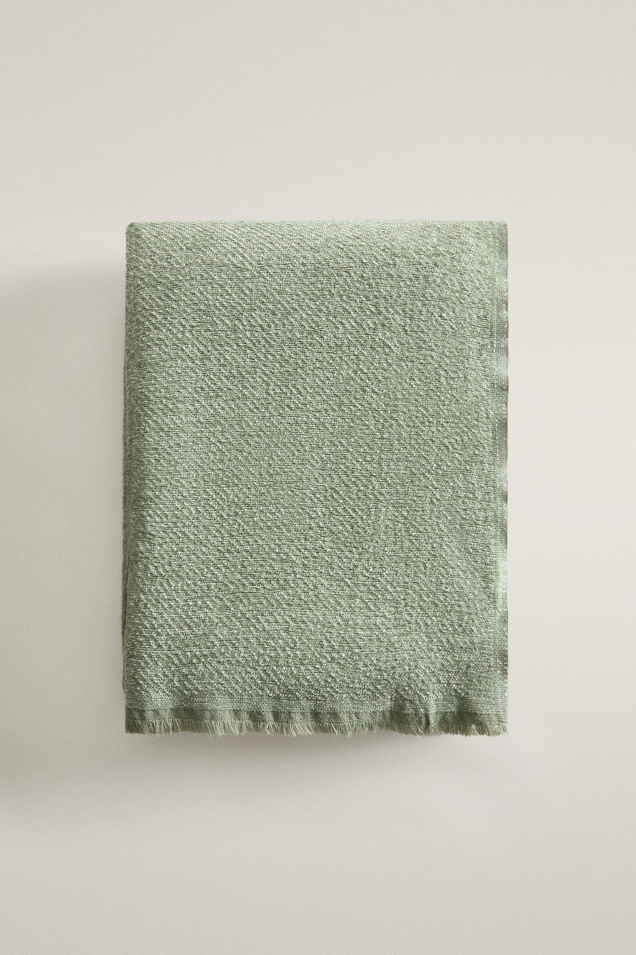 CHENILLE BLANKET WITH FRINGE — Sea green