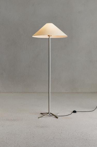 LAMP 03 - Ecru by Zara