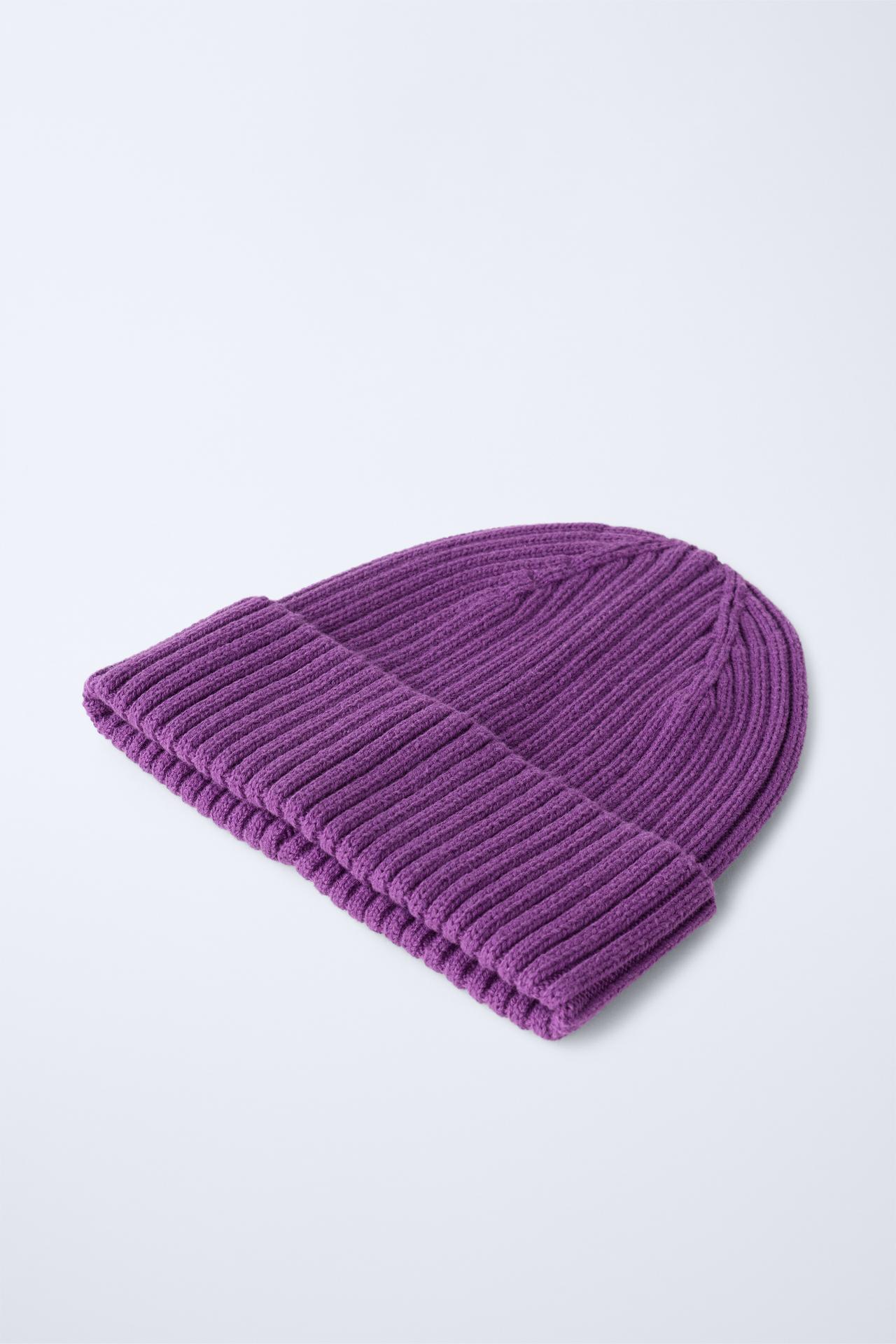 KNIT BEANIE — Purple