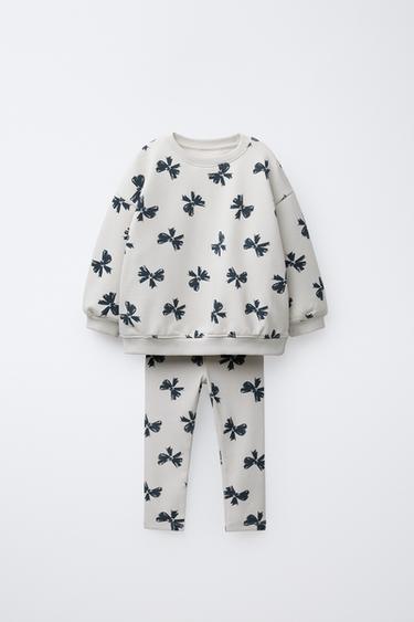 KOSTUM JOGGING BLUZË DHE LEGGING RIB ME PRINTIM - Gri perle nga Zara