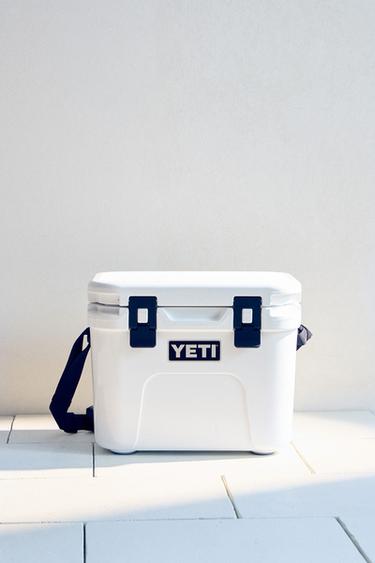 GLACIÈRE RIGIDE PORTATIVE YETI - Blanc de Zara - Image 6