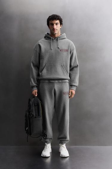 ÁO NỈ IN CHỮ CÓ MŨ - Màu ghi xám từ Zara