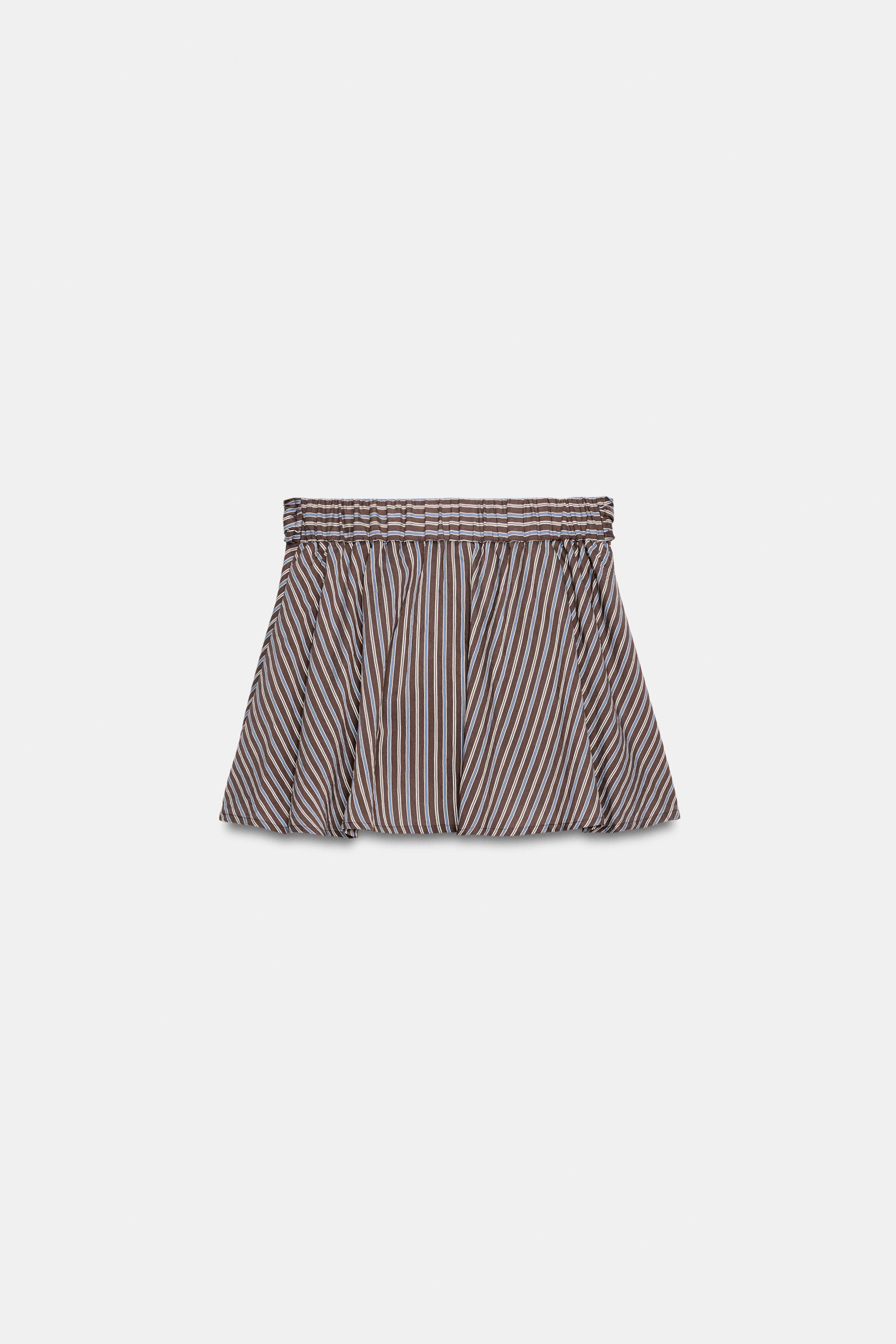 STRIPED SHORTS WITH TIE