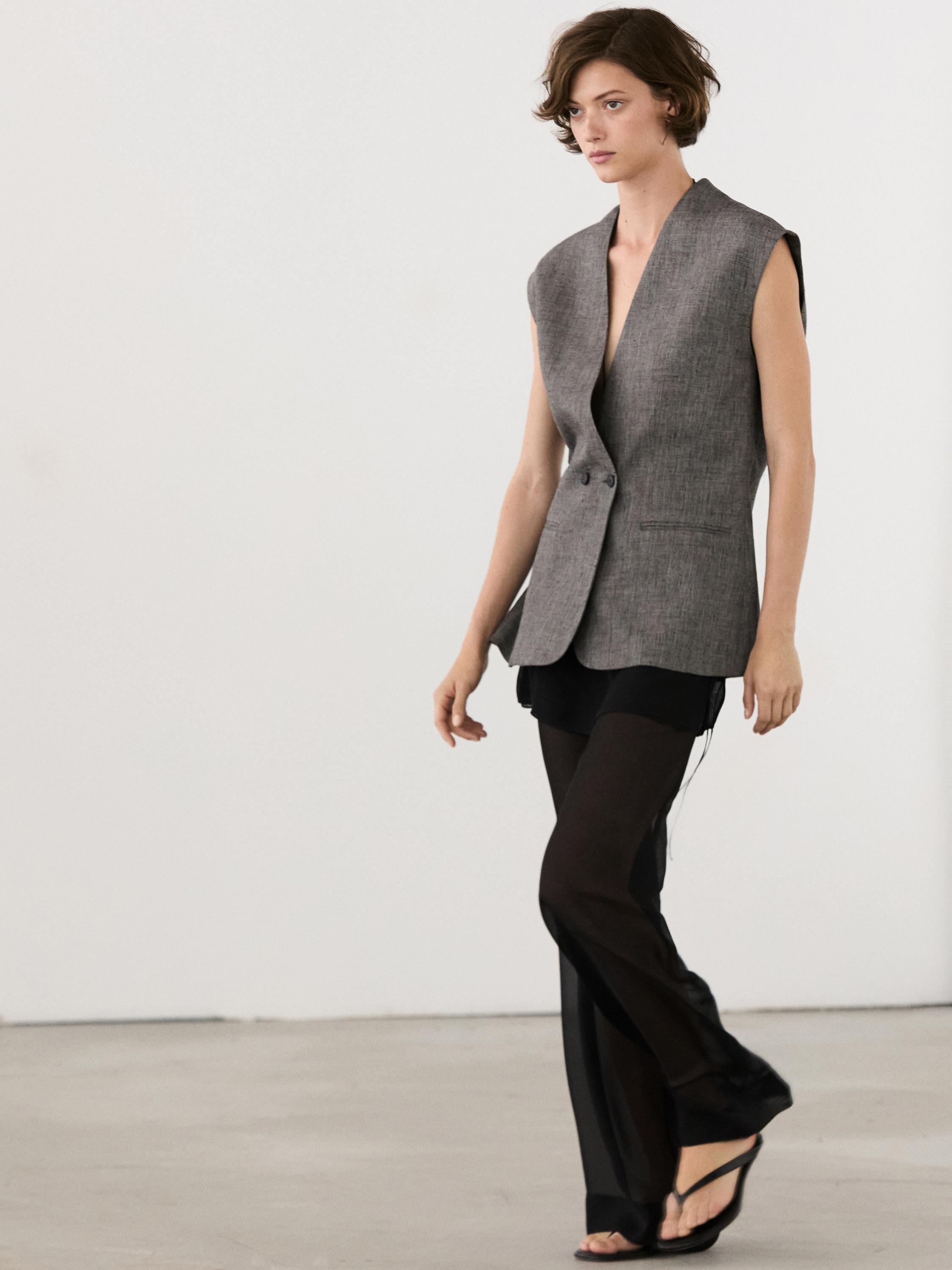 Gilet à épaules marquées en lin