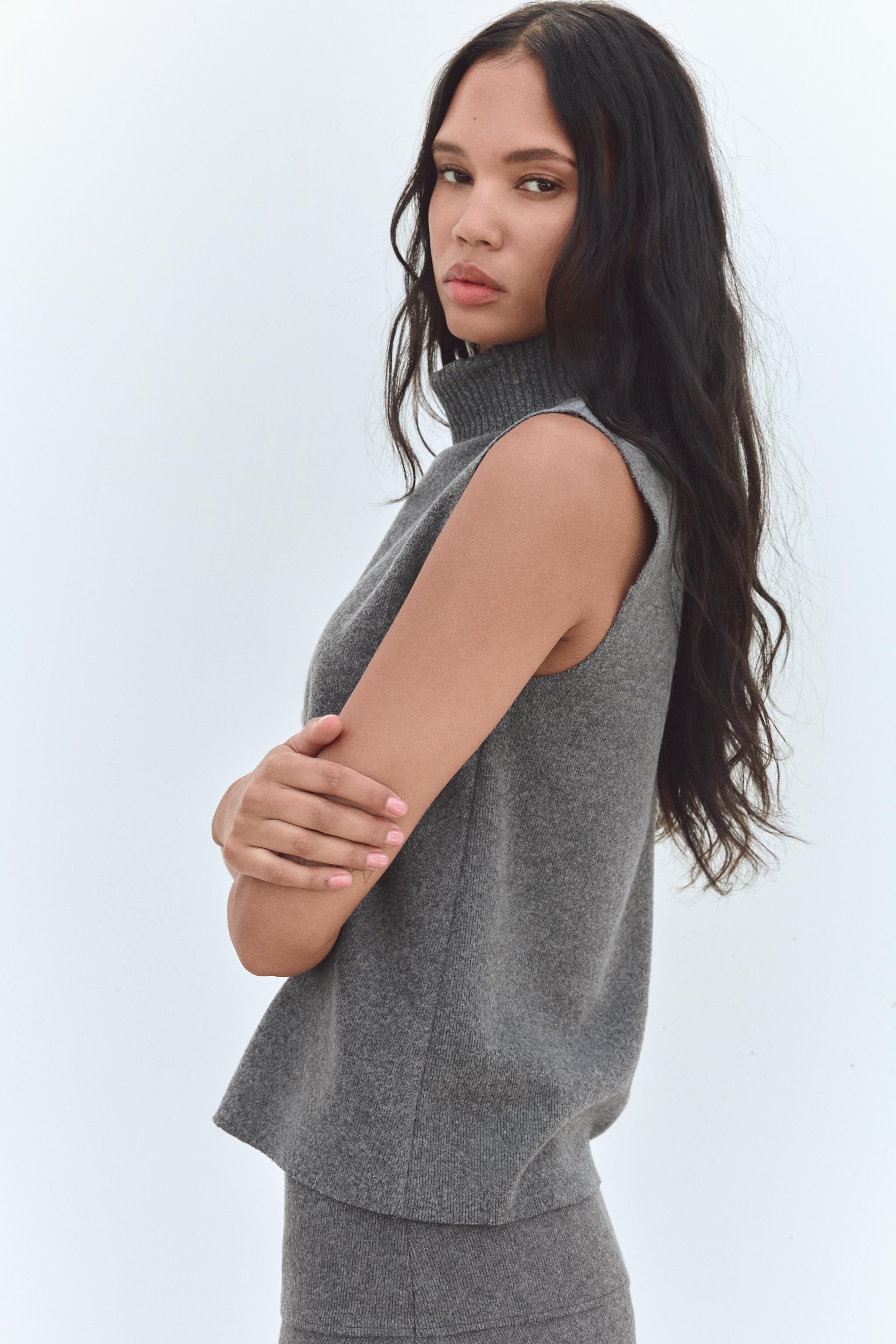 SOFT HIGH COLLAR TOP - Dark anthracite | ZARA Canada