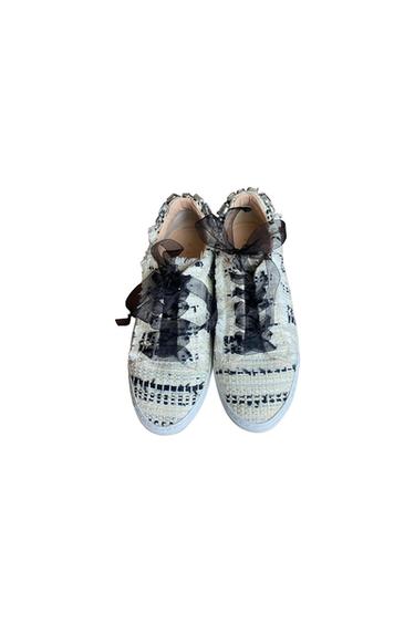 ELEGANT SNEAKERS