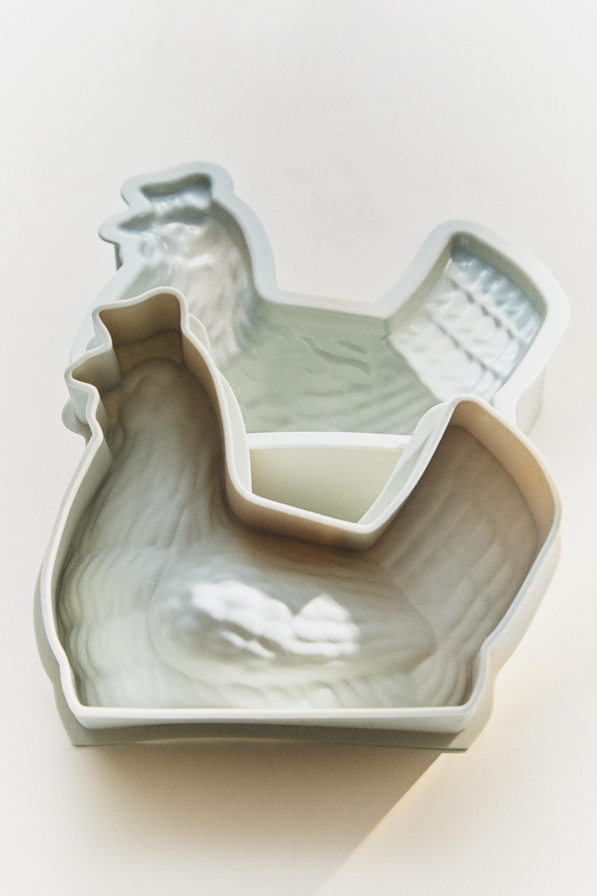 HEN BAKING MOULD SET (SET OF 2)