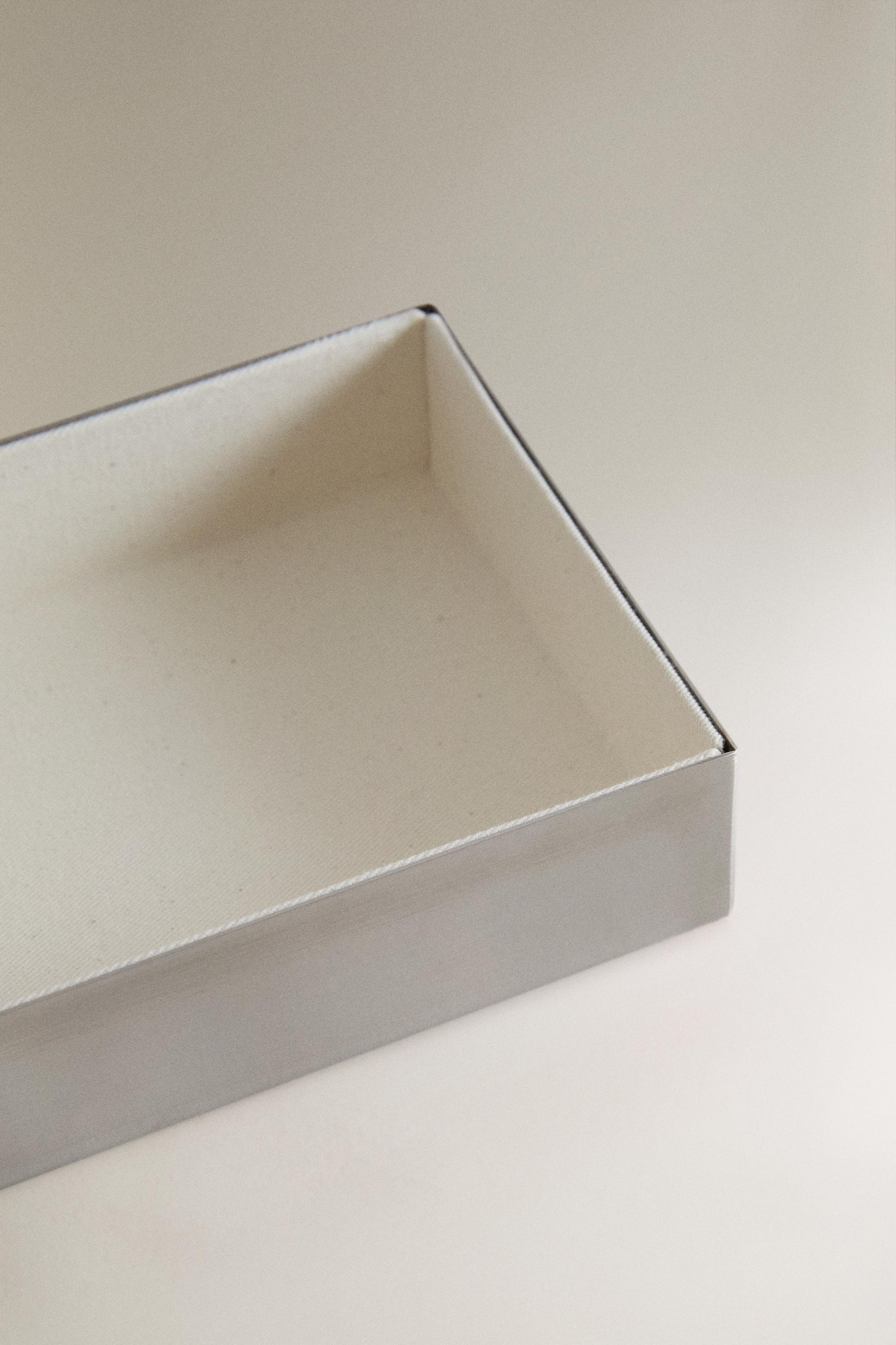 JEWELLERY ORGANISER TRAY — Silver