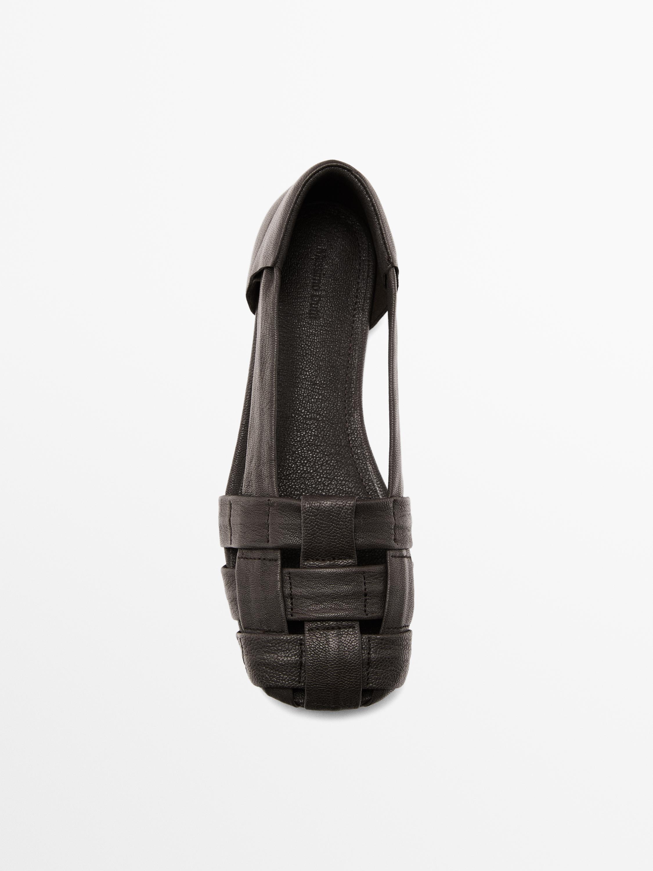 Soft leather cage sandals