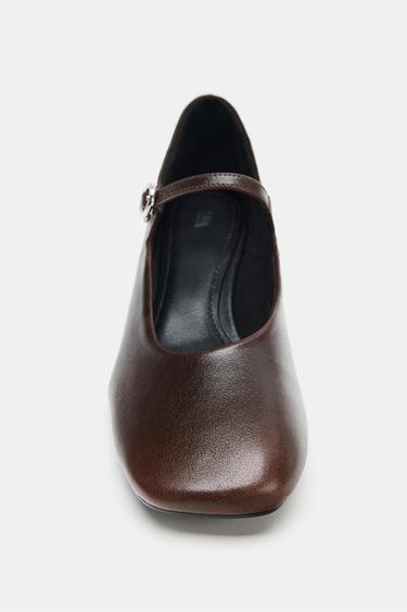 CHAUSSURES À TALONS EN CUIR - Marron de Zara - Image 4