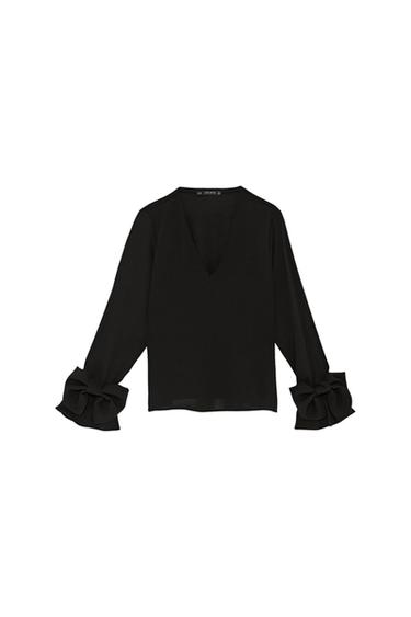 V-NECK BLOUSE WITH LONG SLEEVES